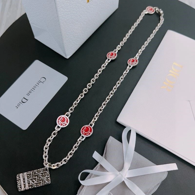 Christian Dior Necklaces FashionForward 233322