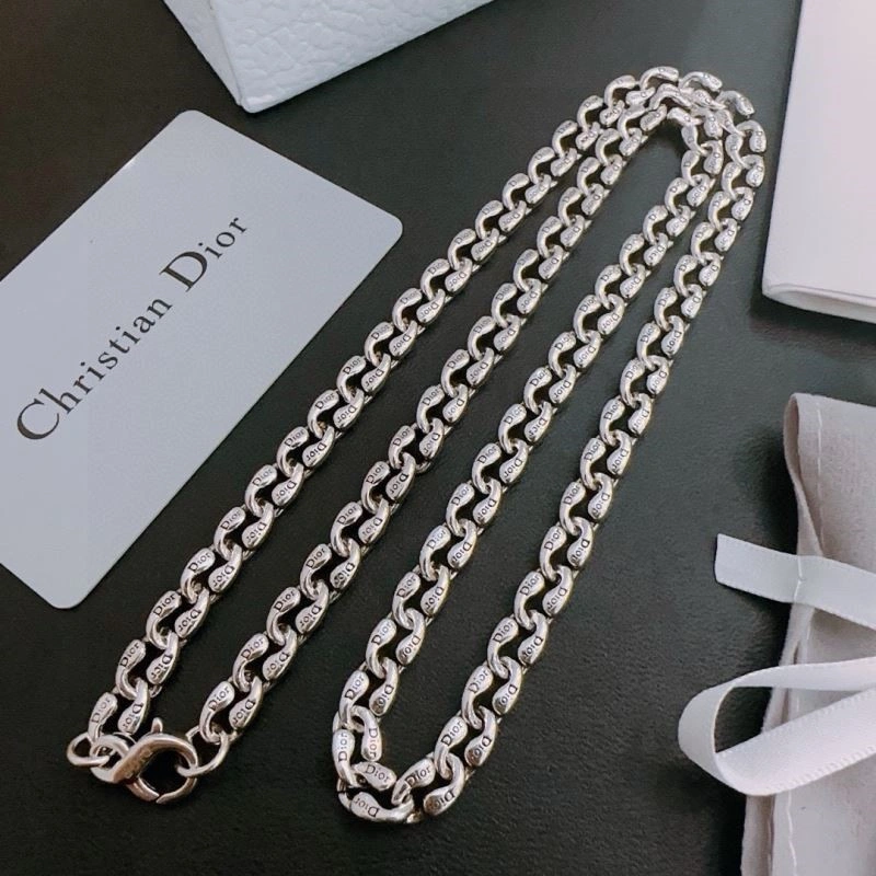 Attractive Christian Dior Necklaces 233325