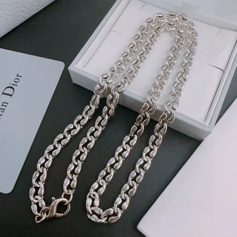 Attractive Christian Dior Necklaces 233325