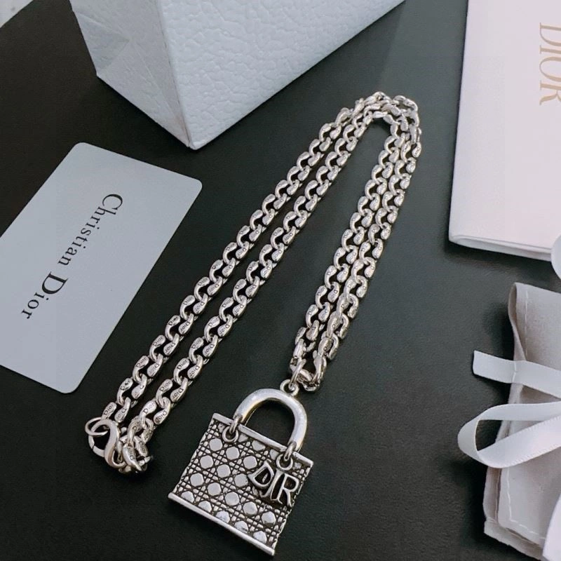 GoodFit Christian Dior Necklaces 233314
