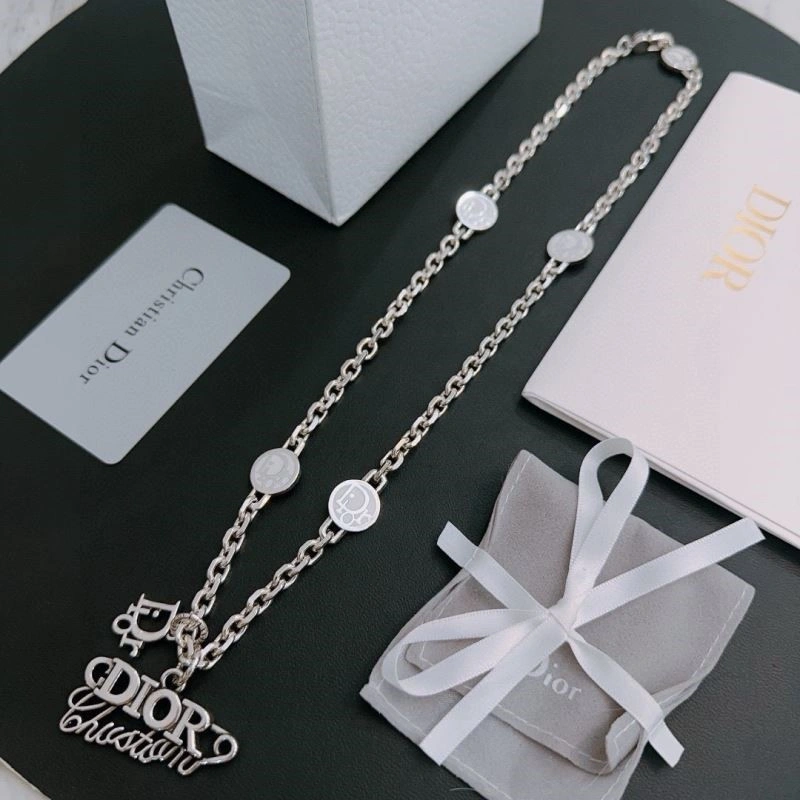 Efficient Christian Dior Necklaces 233306
