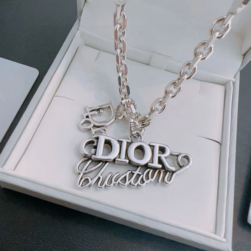 Efficient Christian Dior Necklaces 233306