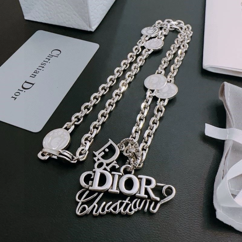 Efficient Christian Dior Necklaces 233306