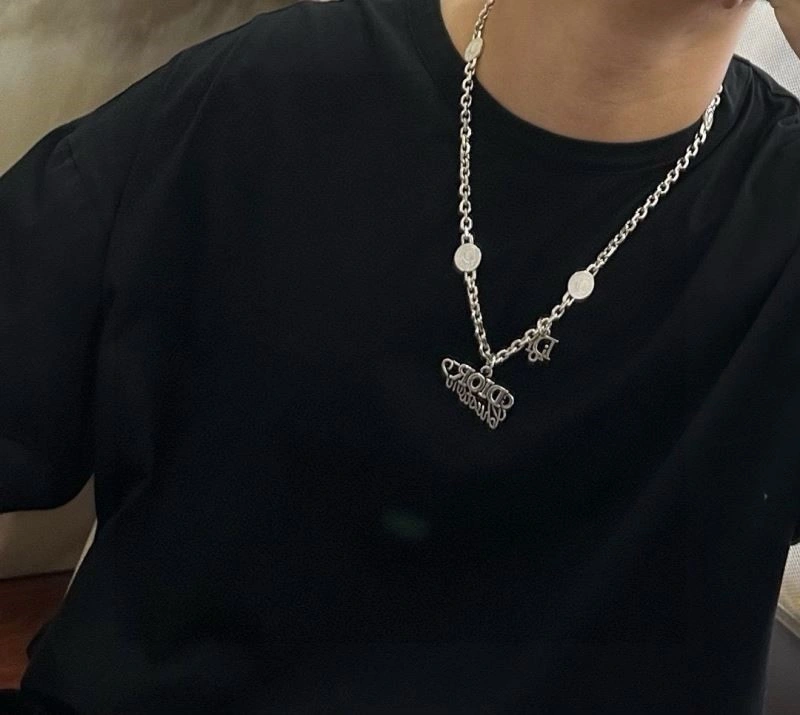 Efficient Christian Dior Necklaces 233306