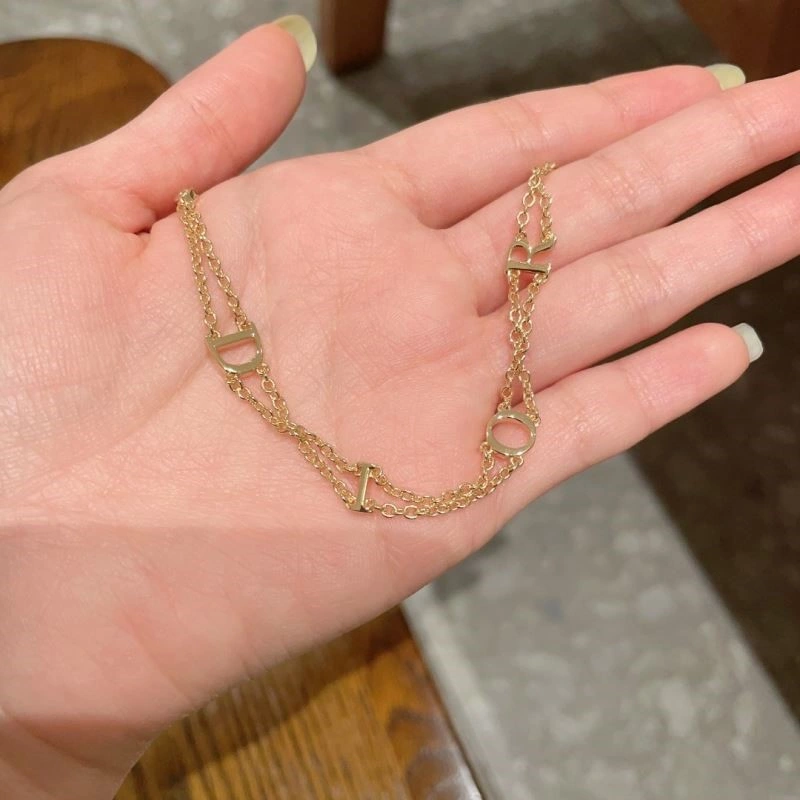 Functional Christian Dior Necklaces 233311