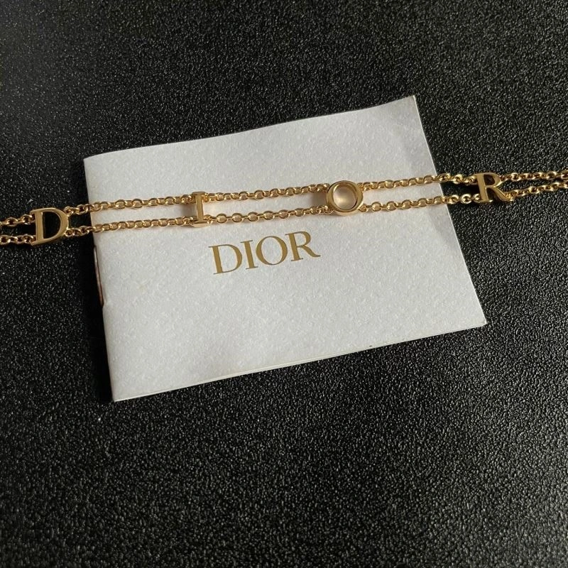 Functional Christian Dior Necklaces 233311