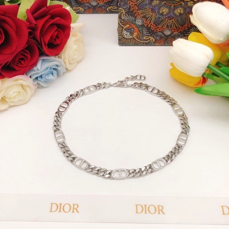 RelaxedFit Christian Dior Necklaces 233061