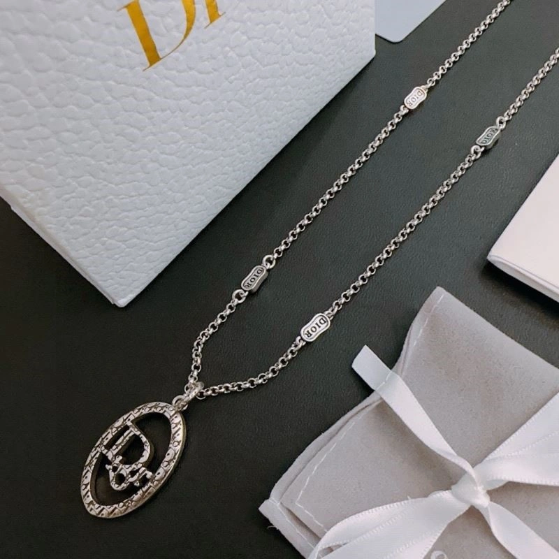ZeroBulk Christian Dior Necklaces 233067