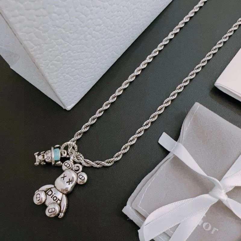 GoodFit Christian Dior Necklaces 233054
