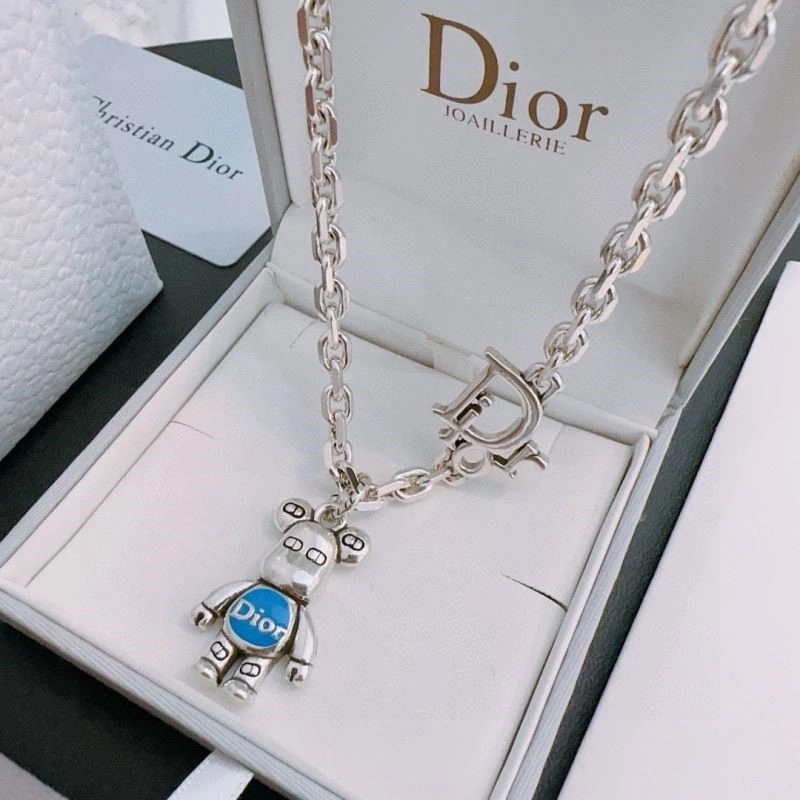 TravelReady Christian Dior Necklaces 233057