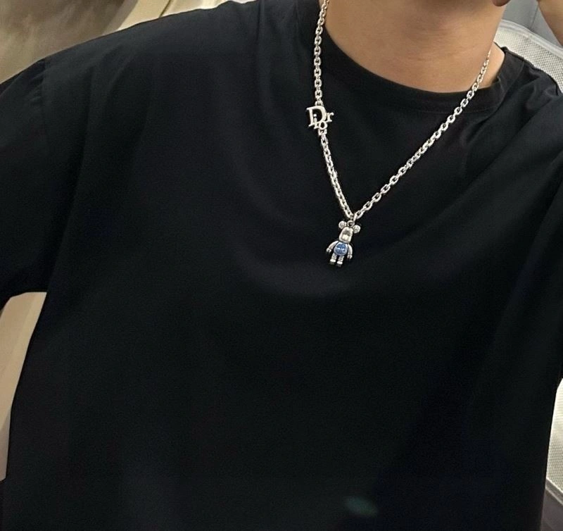 TravelReady Christian Dior Necklaces 233057