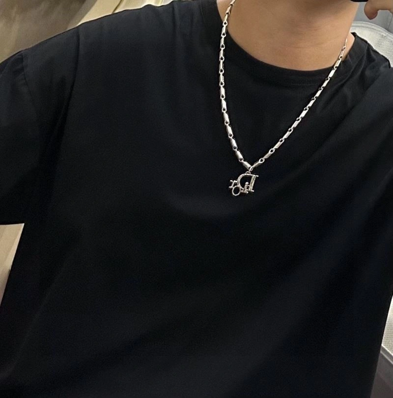 ComfortFit Christian Dior Necklaces 233118