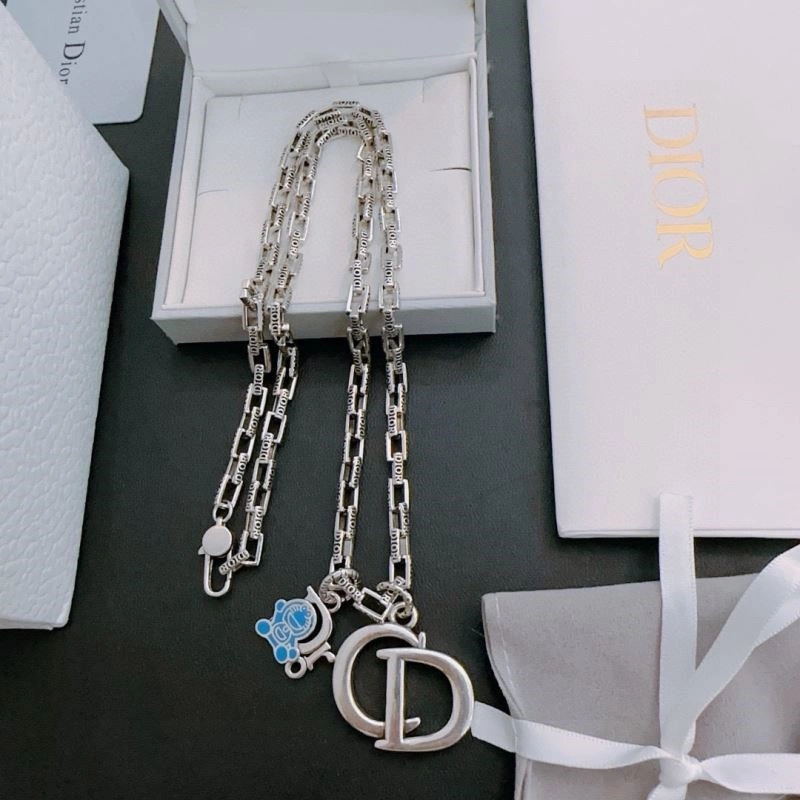 Christian Dior Necklaces Supportive 233059