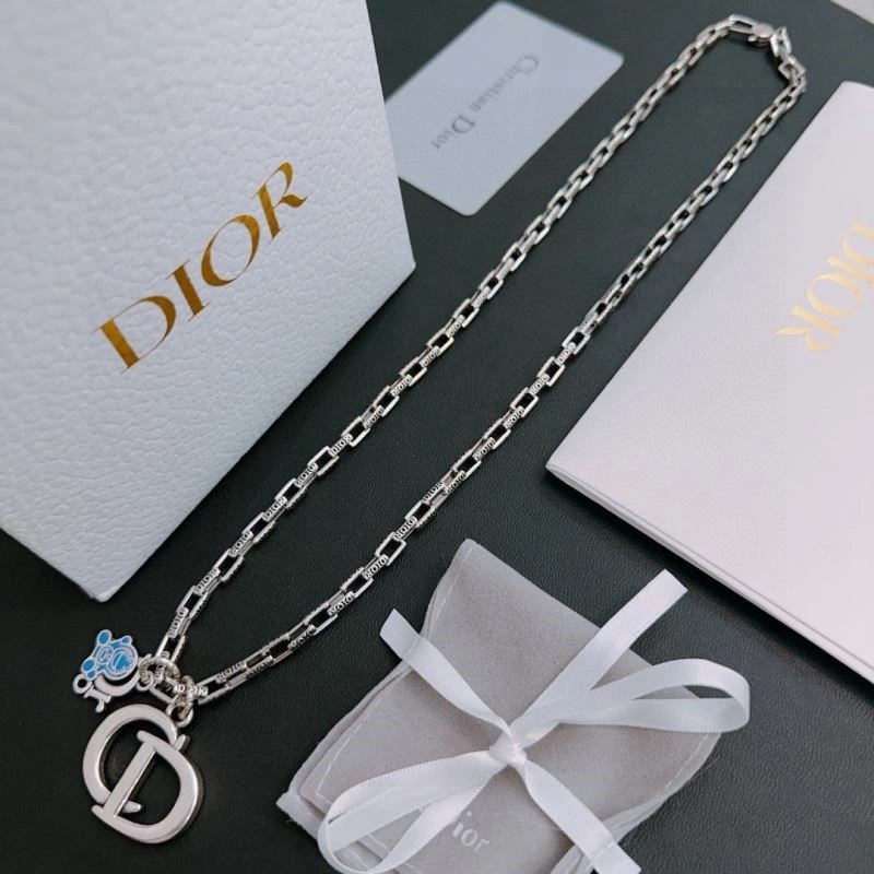 Christian Dior Necklaces Supportive 233059