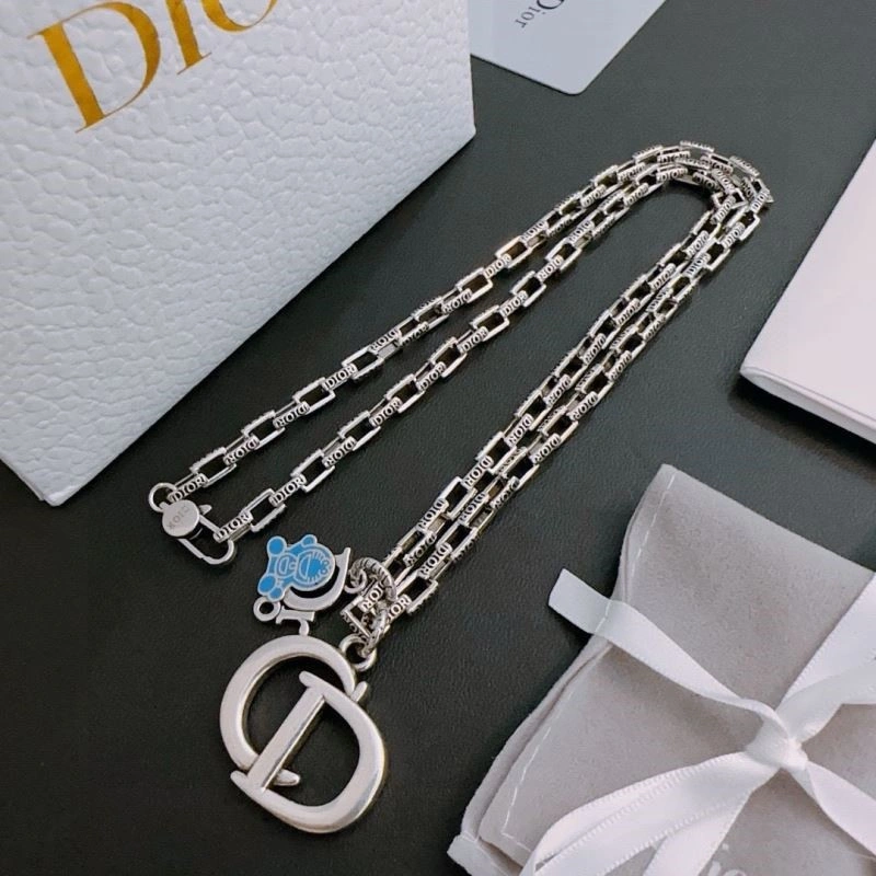 Christian Dior Necklaces Supportive 233059