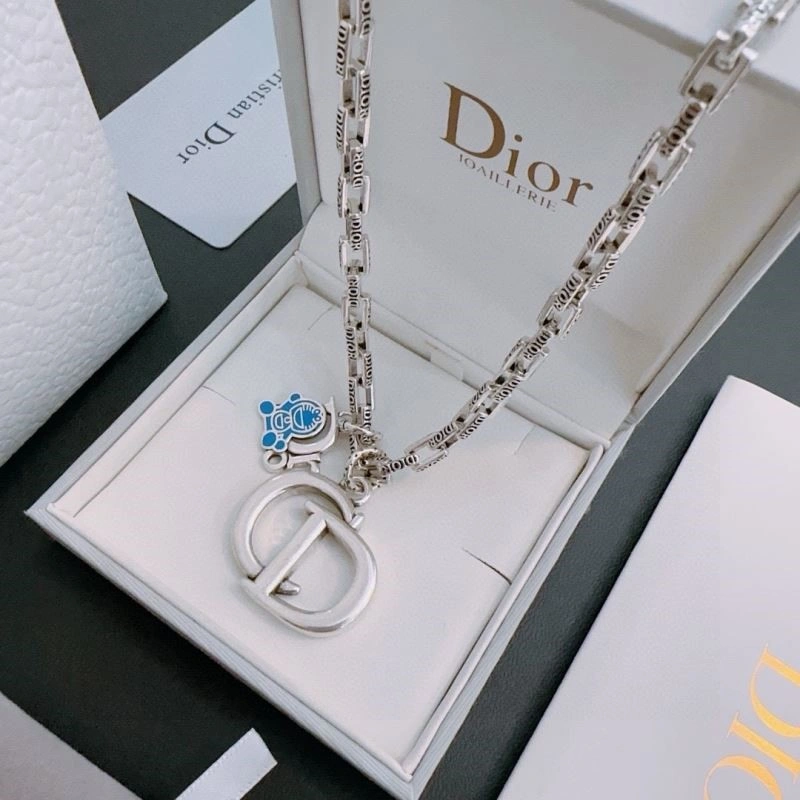 Christian Dior Necklaces Supportive 233059