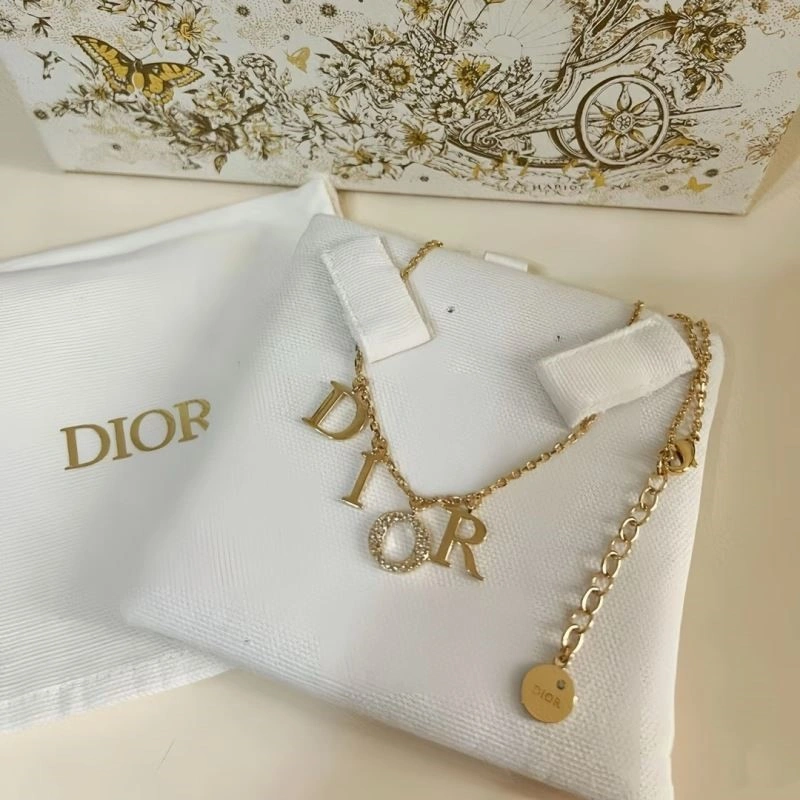 Efficient Christian Dior Necklaces 233041