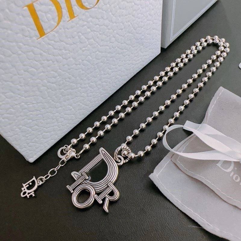 NewStyle Christian Dior Necklaces 233027