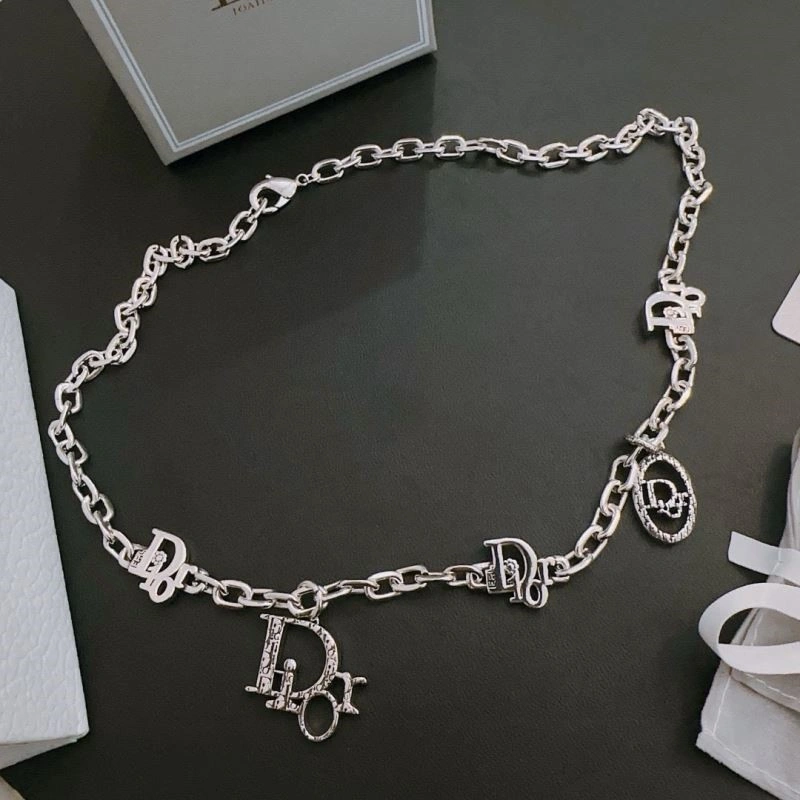 Christian Dior Necklaces ZeroBulk 233034