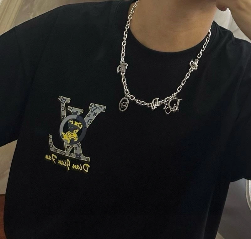 Christian Dior Necklaces ZeroBulk 233034