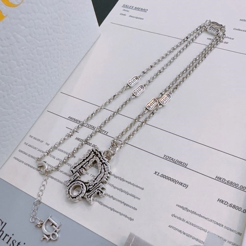 Classic Christian Dior Necklaces 233064