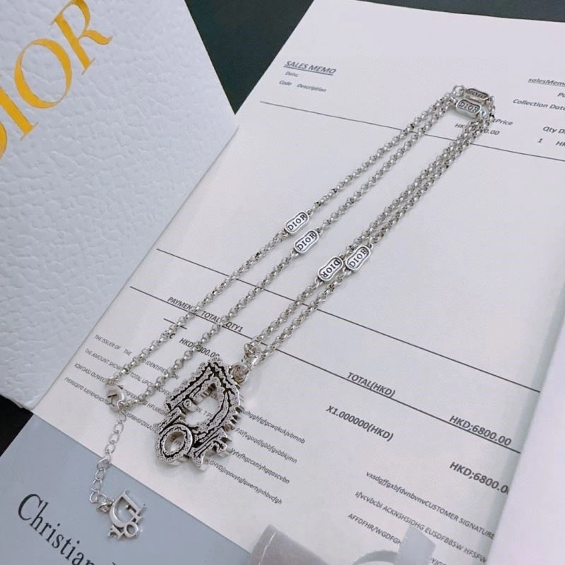Classic Christian Dior Necklaces 233064