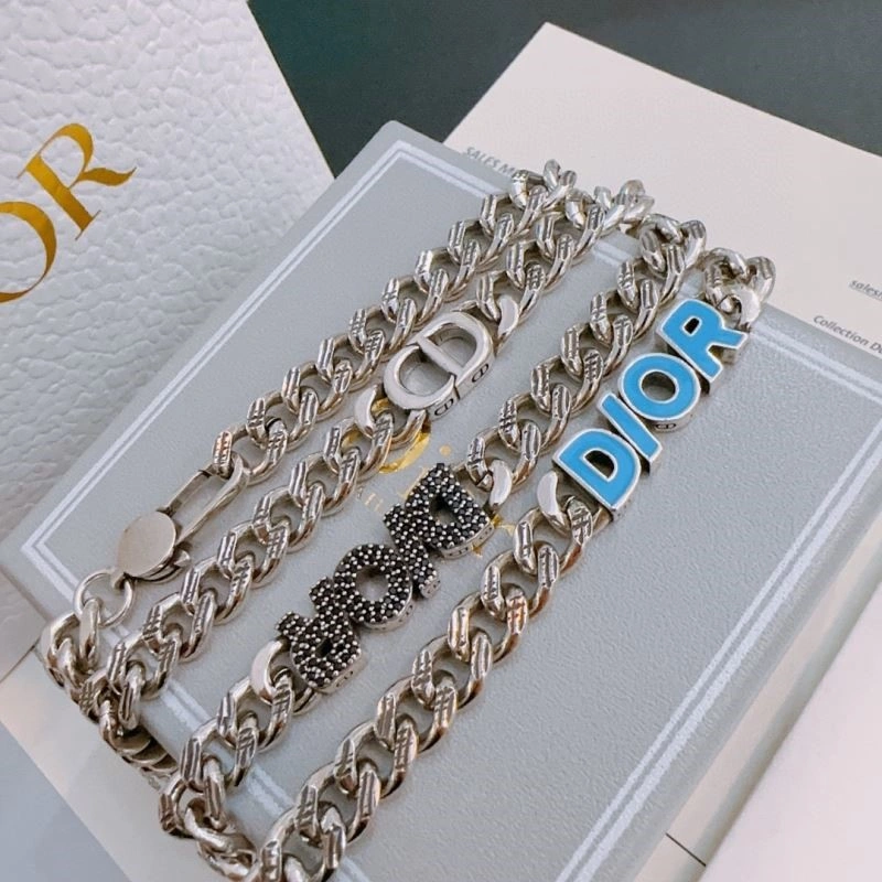 MoistureWicking Christian Dior Necklaces 233065