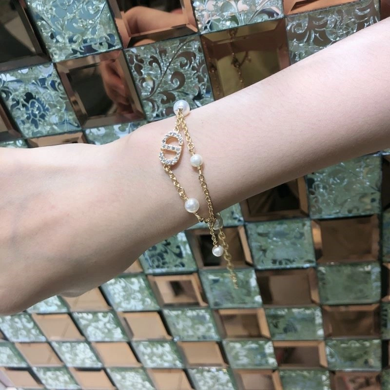 Christian Dior Necklaces Affordable 233066