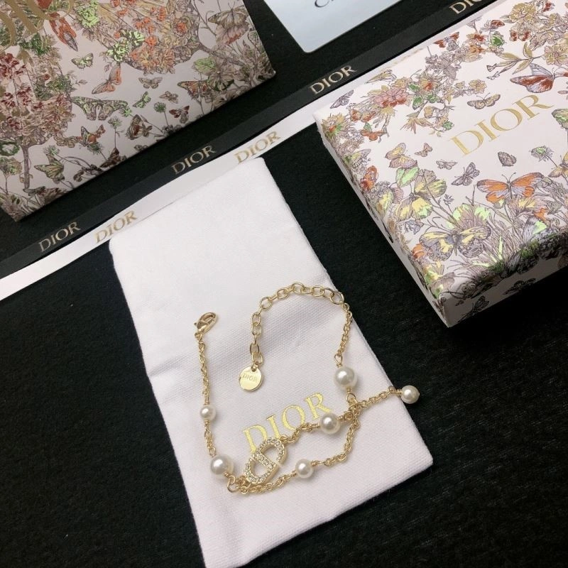 Christian Dior Necklaces Affordable 233066