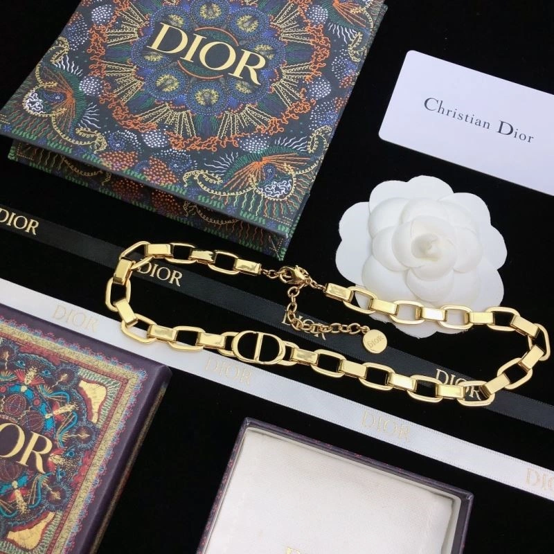 Modern Christian Dior Necklaces 233023