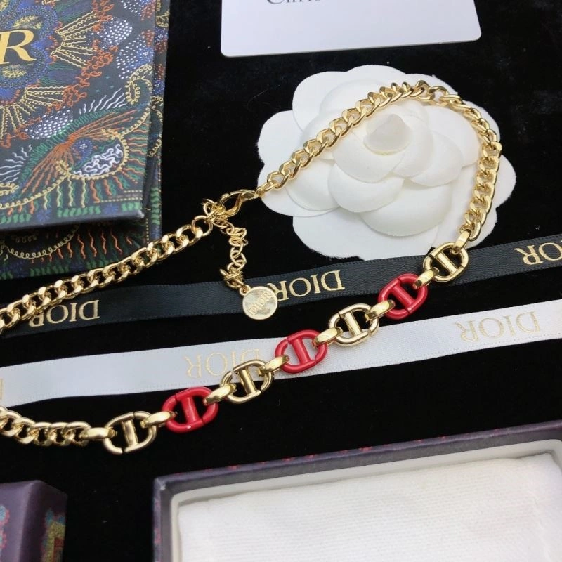 Christian Dior Necklaces Minimalist 233019