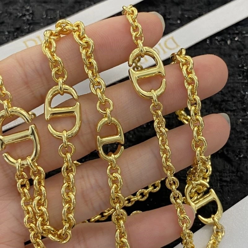 WrinkleFree Christian Dior Necklaces 233012
