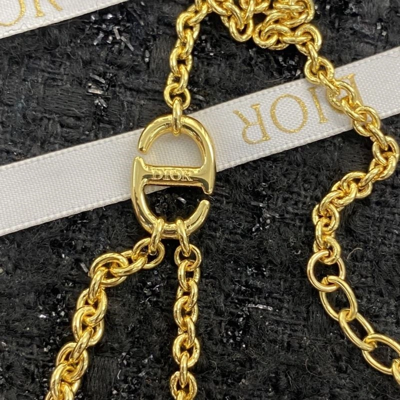 WrinkleFree Christian Dior Necklaces 233012