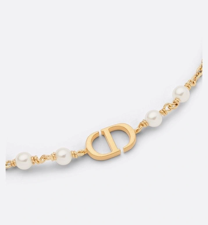 Elegant Christian Dior Necklaces 233008