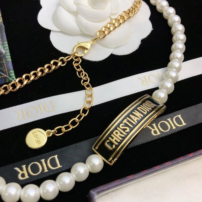 Christian Dior Necklaces Original 233000
