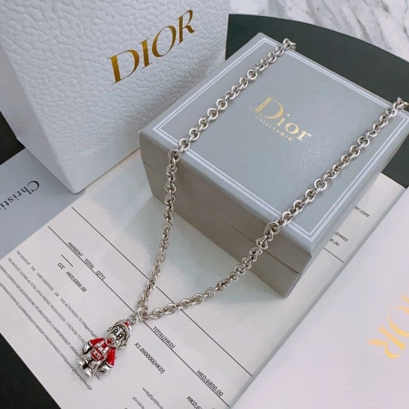 UrbanChic Christian Dior Necklaces 233007