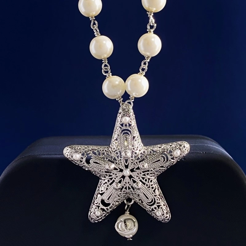 Christian Dior Necklaces WrinkleFree 233025