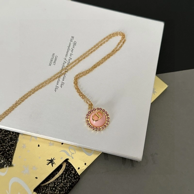 Resilient Christian Dior Necklaces 233017