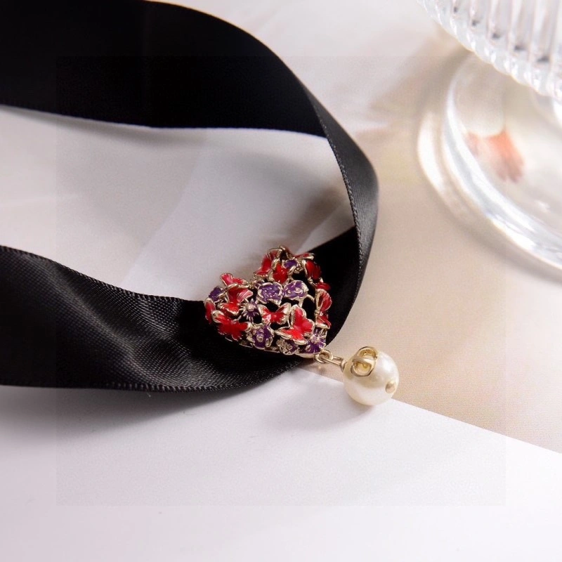 Christian Dior Necklaces TechFriendly 232973