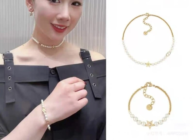 EyeCatching Christian Dior Necklaces 232988
