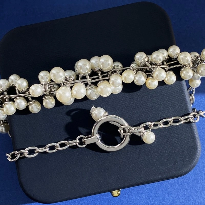 Christian Dior Necklaces Modern 232986