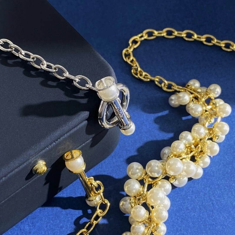 Christian Dior Necklaces Modern 232986