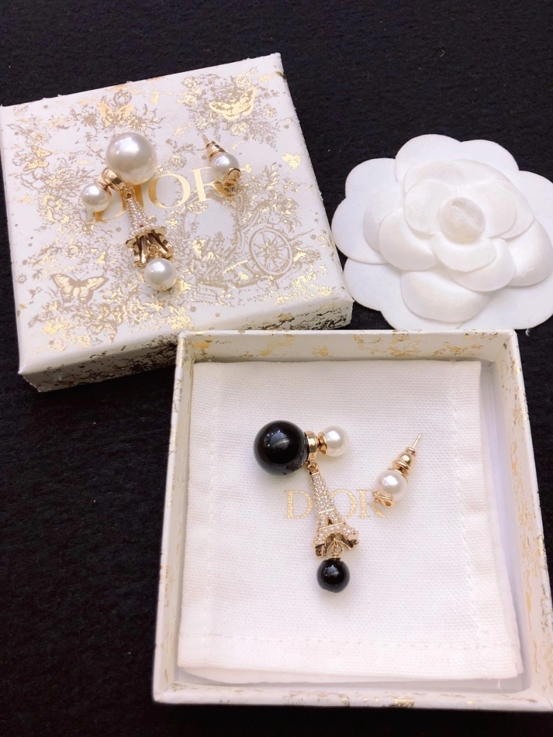 Premium Christian Dior Necklaces 233040