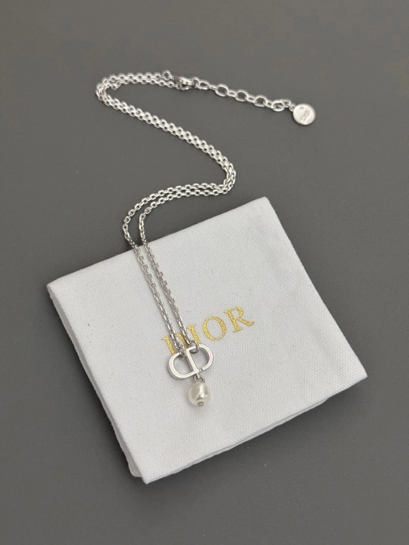 Christian Dior Necklaces Seasonal 233006