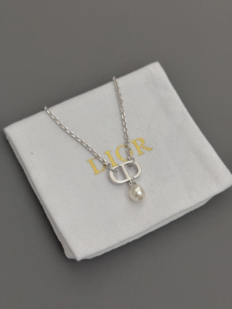 Christian Dior Necklaces Seasonal 233006