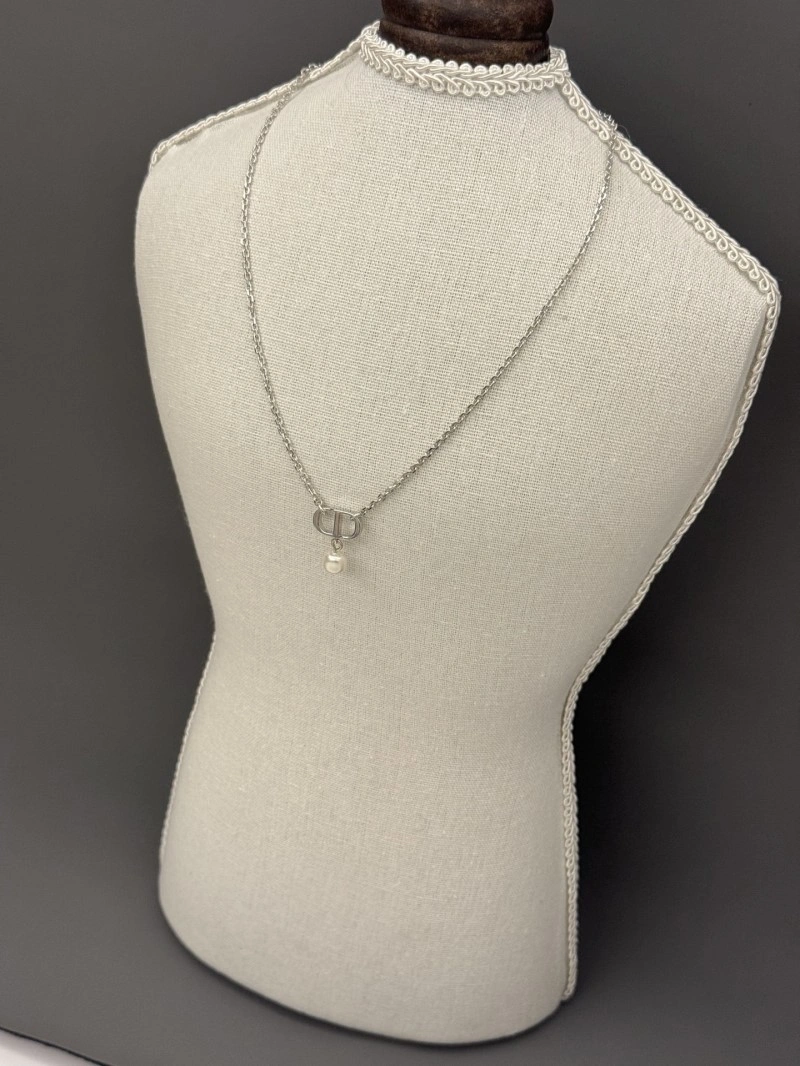 Christian Dior Necklaces Seasonal 233006