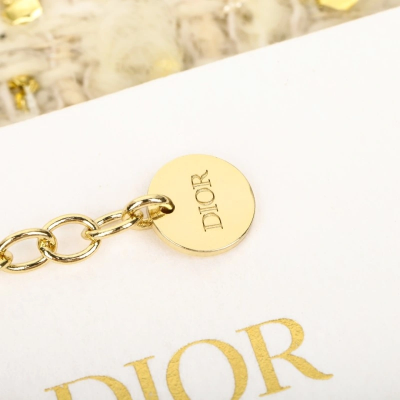 Fashionable Christian Dior Necklaces 233093