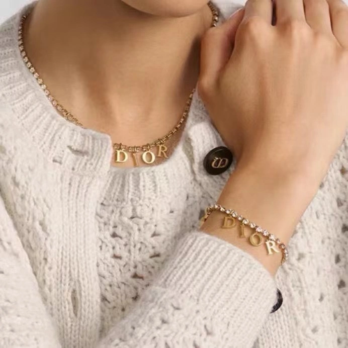 Packable Christian Dior Necklaces 233056