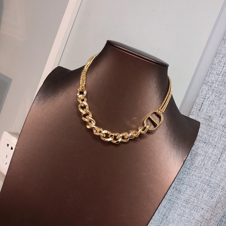 Christian Dior Necklaces Snug 233003