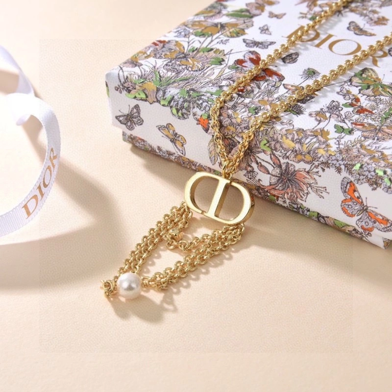 Youthful Christian Dior Necklaces 232954